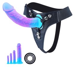 Strap-on con 4 misure di dildo indossabili